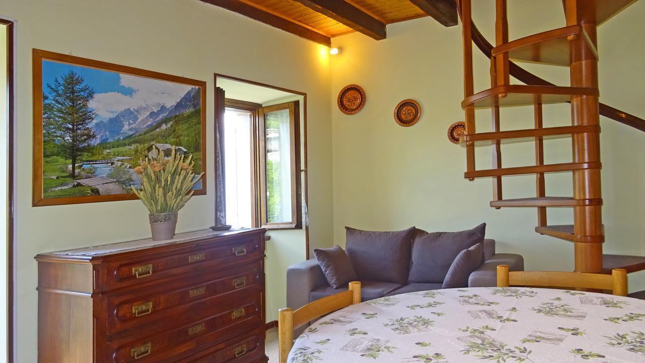 Willa Casa Del Borgo Pregasio Garden And View By Gardadomusmea Tremosine Zewnętrze zdjęcie