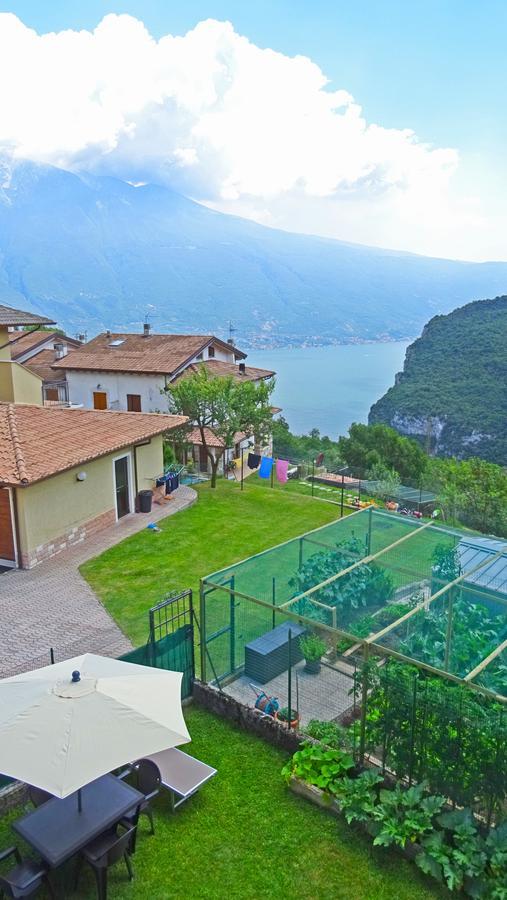 Willa Casa Del Borgo Pregasio Garden And View By Gardadomusmea Tremosine Zewnętrze zdjęcie